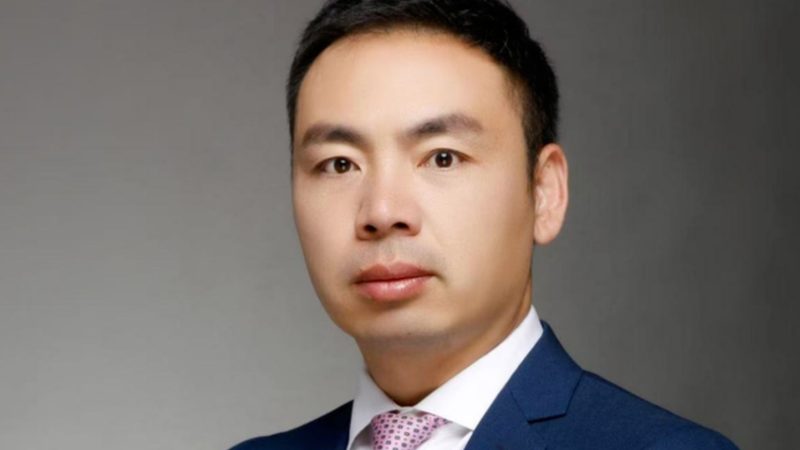 为了评估VAWT的噪音水平，研究人员通常采用以下测试方法：